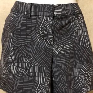 Nike golf shorts size 6